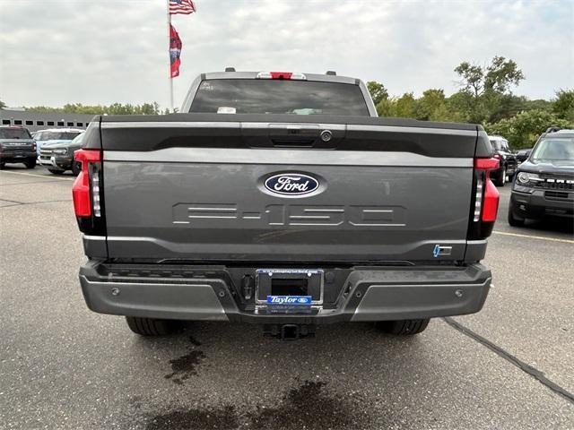 new 2025 Ford F-150 Lightning car
