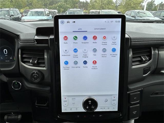 new 2025 Ford F-150 Lightning car