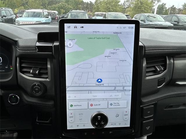 new 2025 Ford F-150 Lightning car