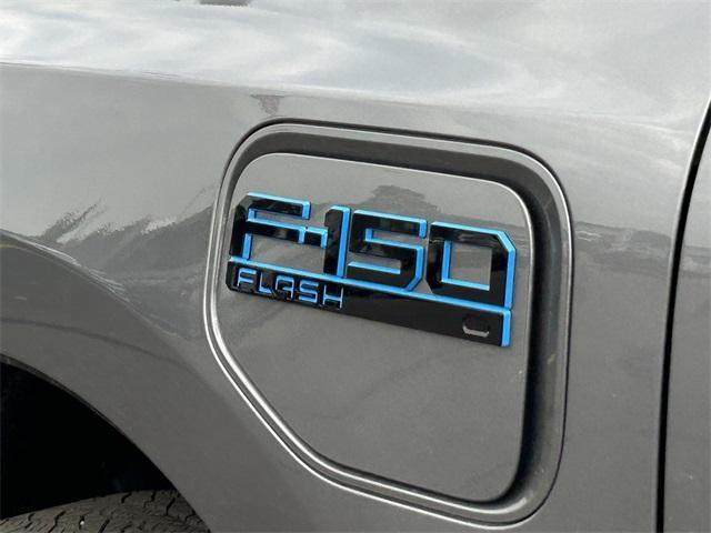 new 2025 Ford F-150 Lightning car