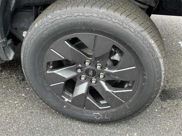 new 2025 Ford F-150 Lightning car