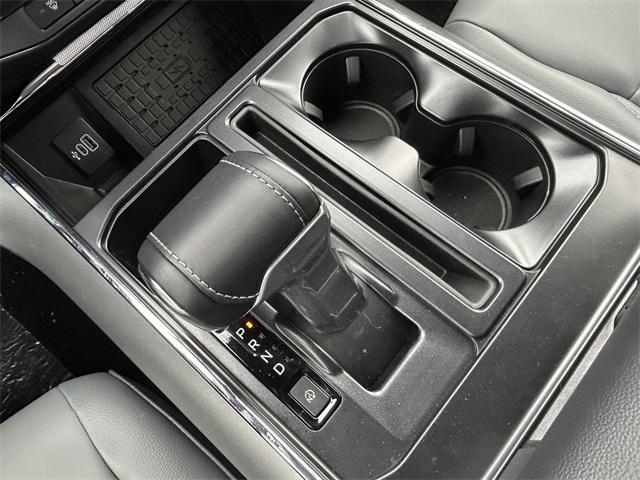 new 2025 Ford F-150 Lightning car