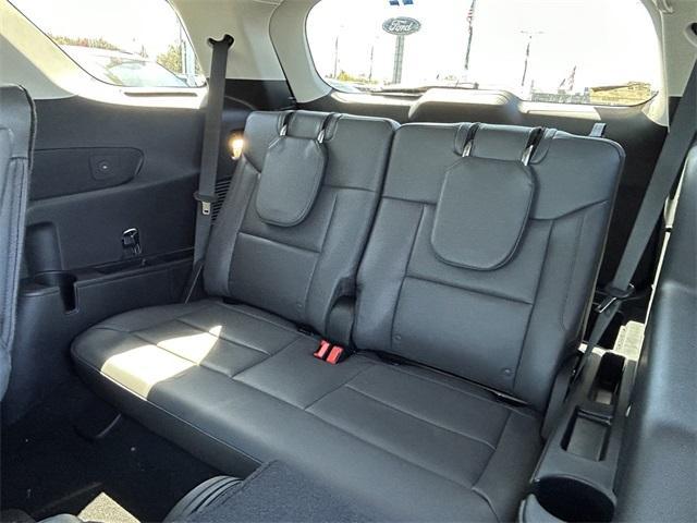 new 2025 Ford Explorer car