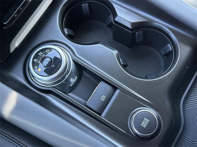 new 2025 Ford Explorer car