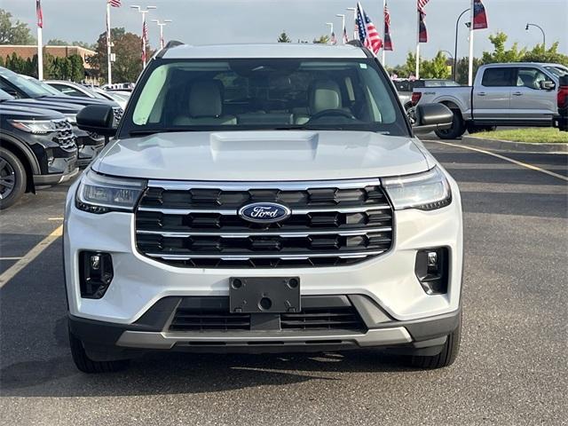 new 2025 Ford Explorer car