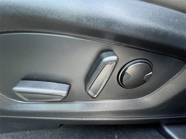 new 2025 Ford Explorer car