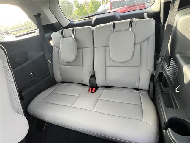 new 2025 Ford Explorer car