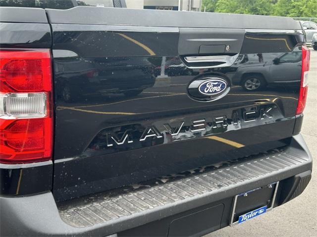 new 2025 Ford Maverick car