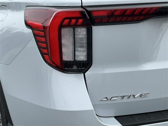 new 2025 Ford Explorer car