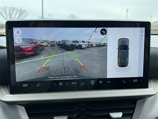 new 2025 Ford Explorer car