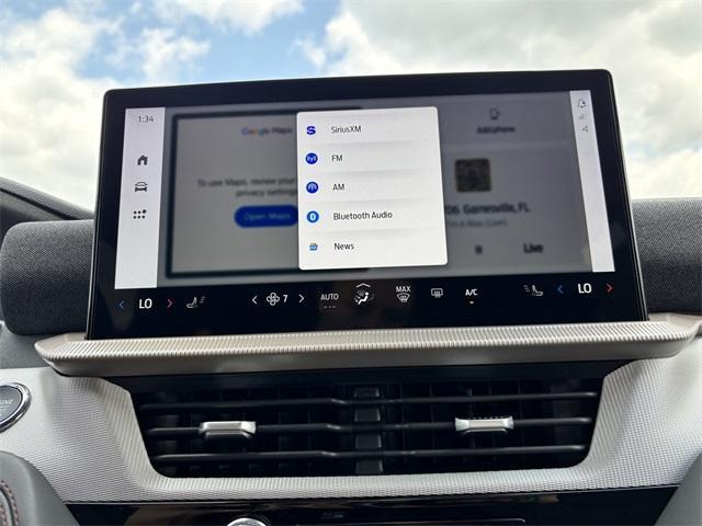 new 2025 Ford Explorer car