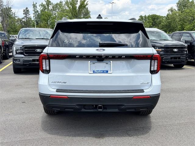 new 2025 Ford Explorer car