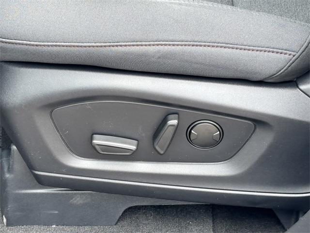new 2025 Ford Explorer car