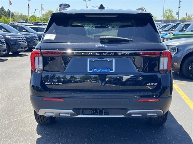 new 2025 Ford Explorer car