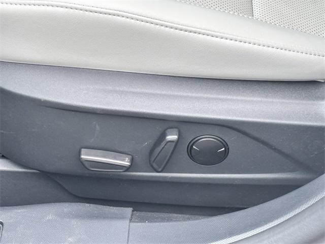 new 2025 Ford Mustang Mach-E car