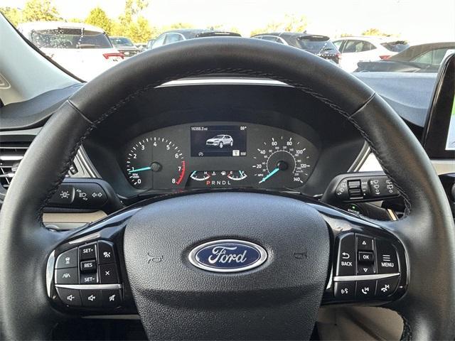 used 2022 Ford Escape car, priced at $22,900