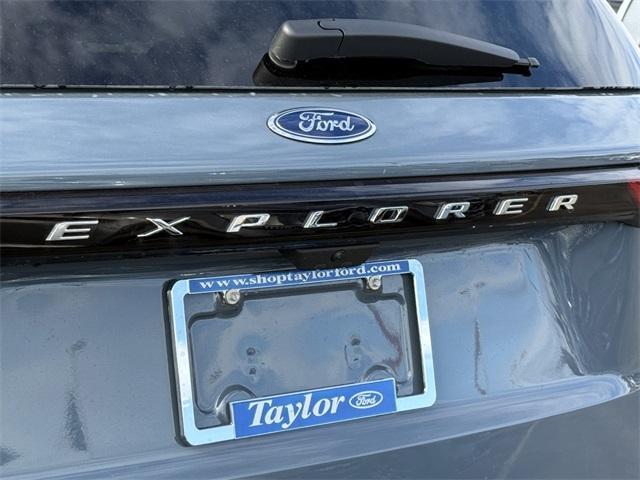 new 2026 Ford Explorer car