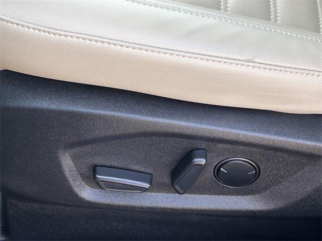 used 2023 Ford Edge car, priced at $30,400