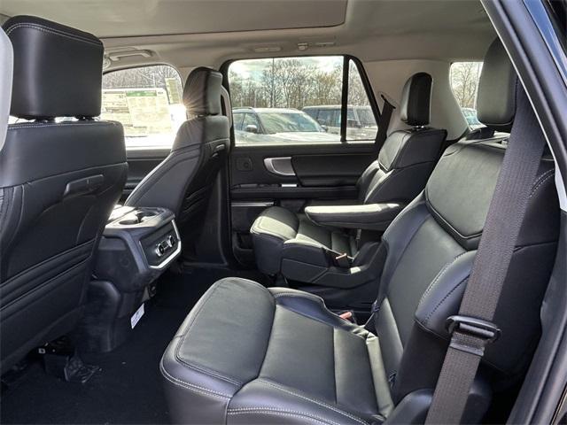 new 2025 Ford Expedition car
