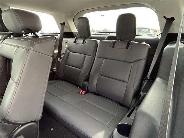 new 2025 Ford Explorer car