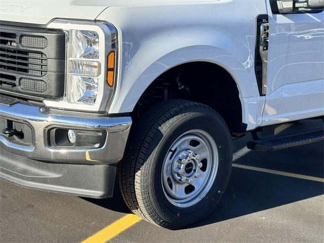 new 2024 Ford F-350 car, priced at $45,905