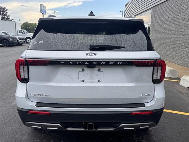 new 2025 Ford Explorer car