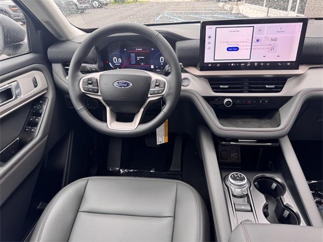 new 2025 Ford Explorer car
