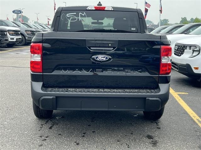 new 2025 Ford Maverick car