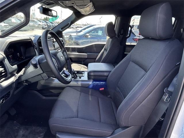 new 2025 Ford F-150 car