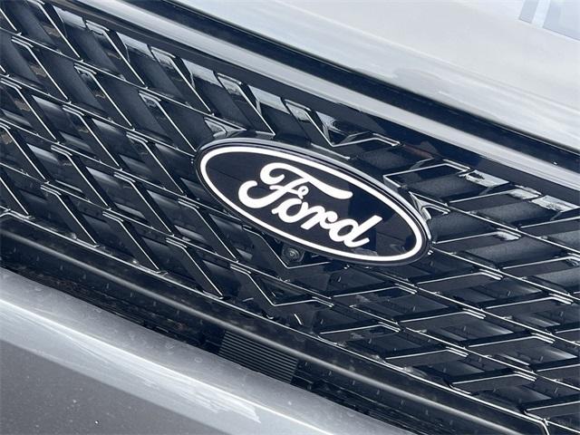 new 2025 Ford Maverick car