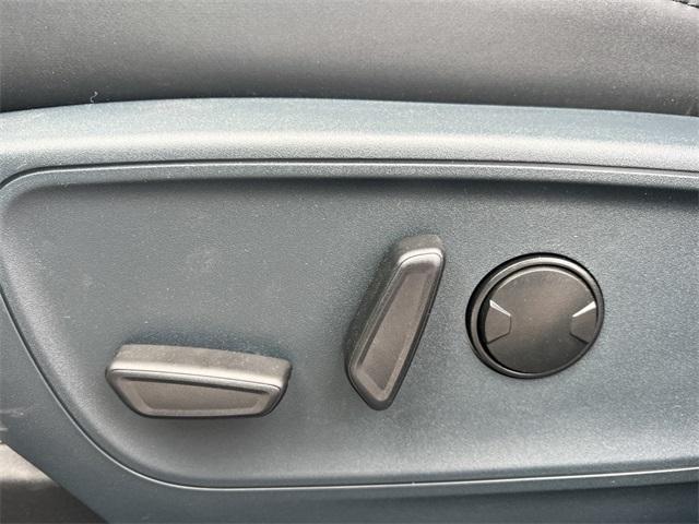 new 2025 Ford Maverick car