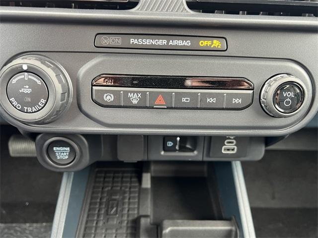 new 2025 Ford Maverick car