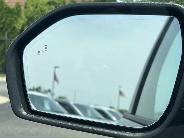 new 2025 Ford Explorer car