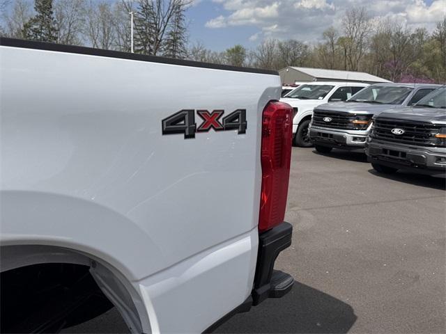 new 2025 Ford F-250 car