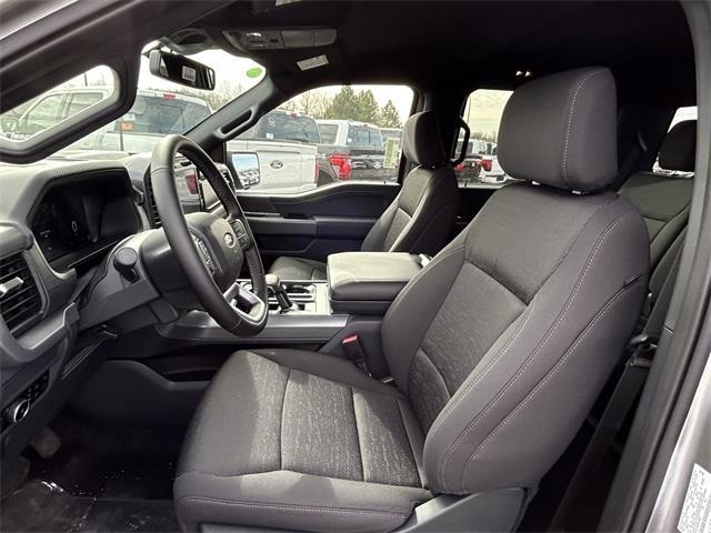 new 2025 Ford F-150 car