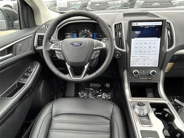 new 2024 Ford Edge car, priced at $41,691