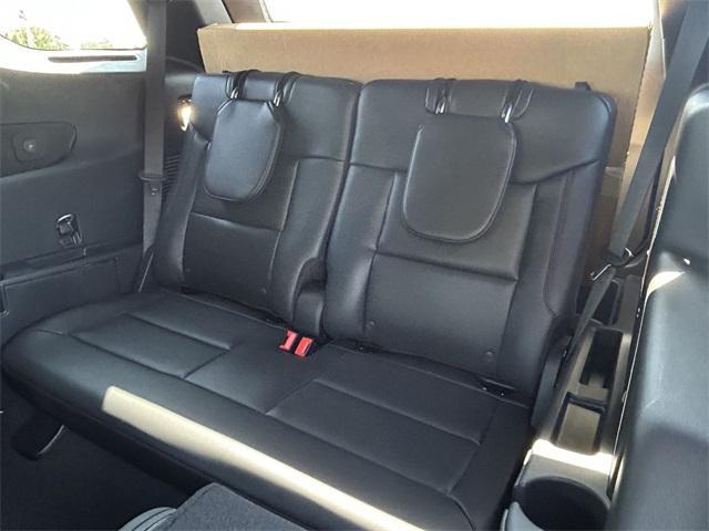 new 2025 Ford Explorer car