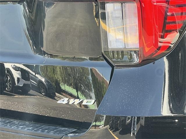 new 2025 Ford Explorer car