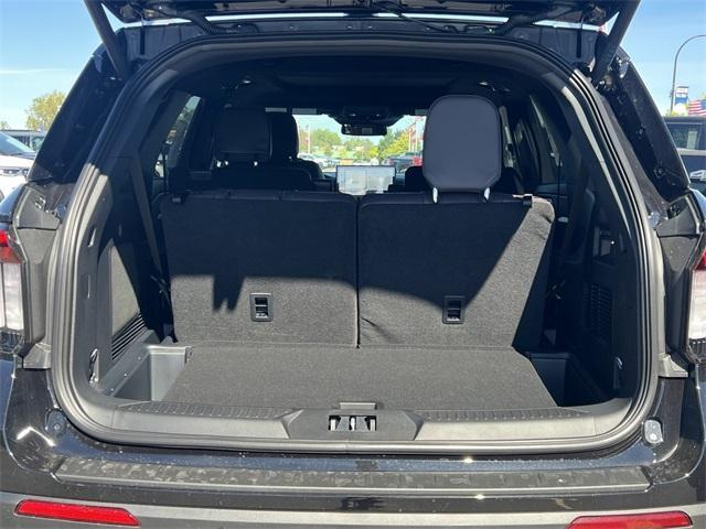 new 2025 Ford Explorer car