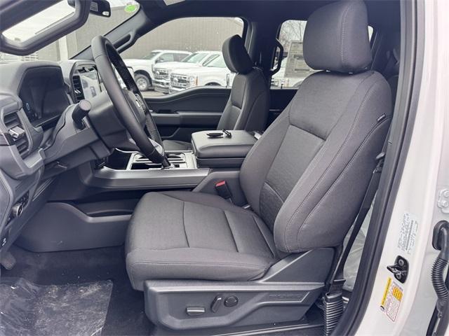 new 2025 Ford F-150 car
