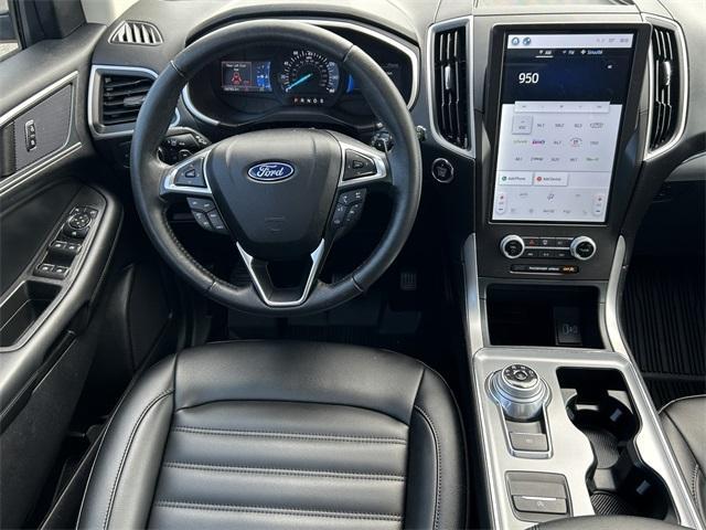 used 2021 Ford Edge car, priced at $24,900