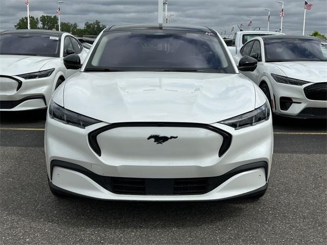 new 2025 Ford Mustang Mach-E car