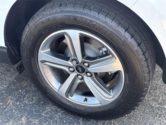used 2024 Ford Edge car, priced at $29,995