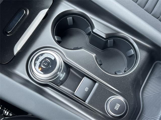 new 2025 Ford Explorer car