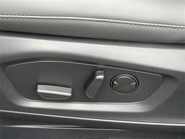 new 2025 Ford Explorer car