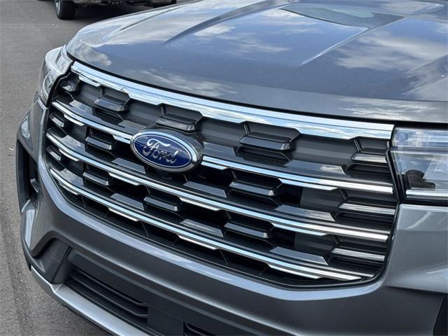 new 2025 Ford Explorer car
