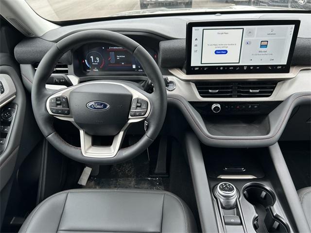 new 2025 Ford Explorer car