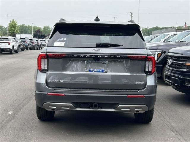 new 2025 Ford Explorer car