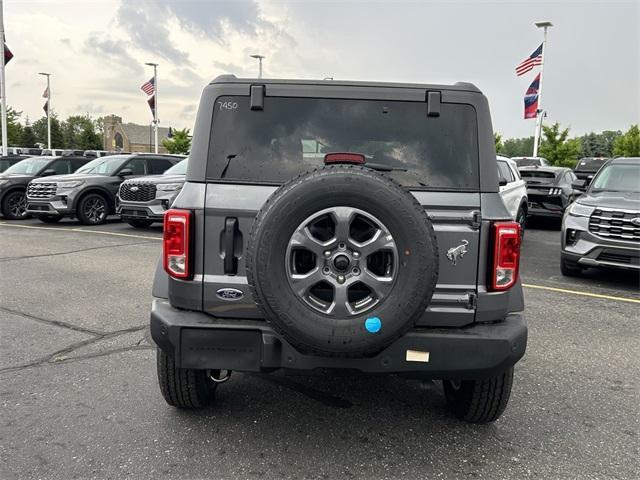 new 2025 Ford Bronco car