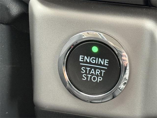 used 2022 Ford Expedition car, priced at $47,998